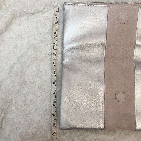 {BP} Metallic Fold Over Clutch - Picture 7 of 8